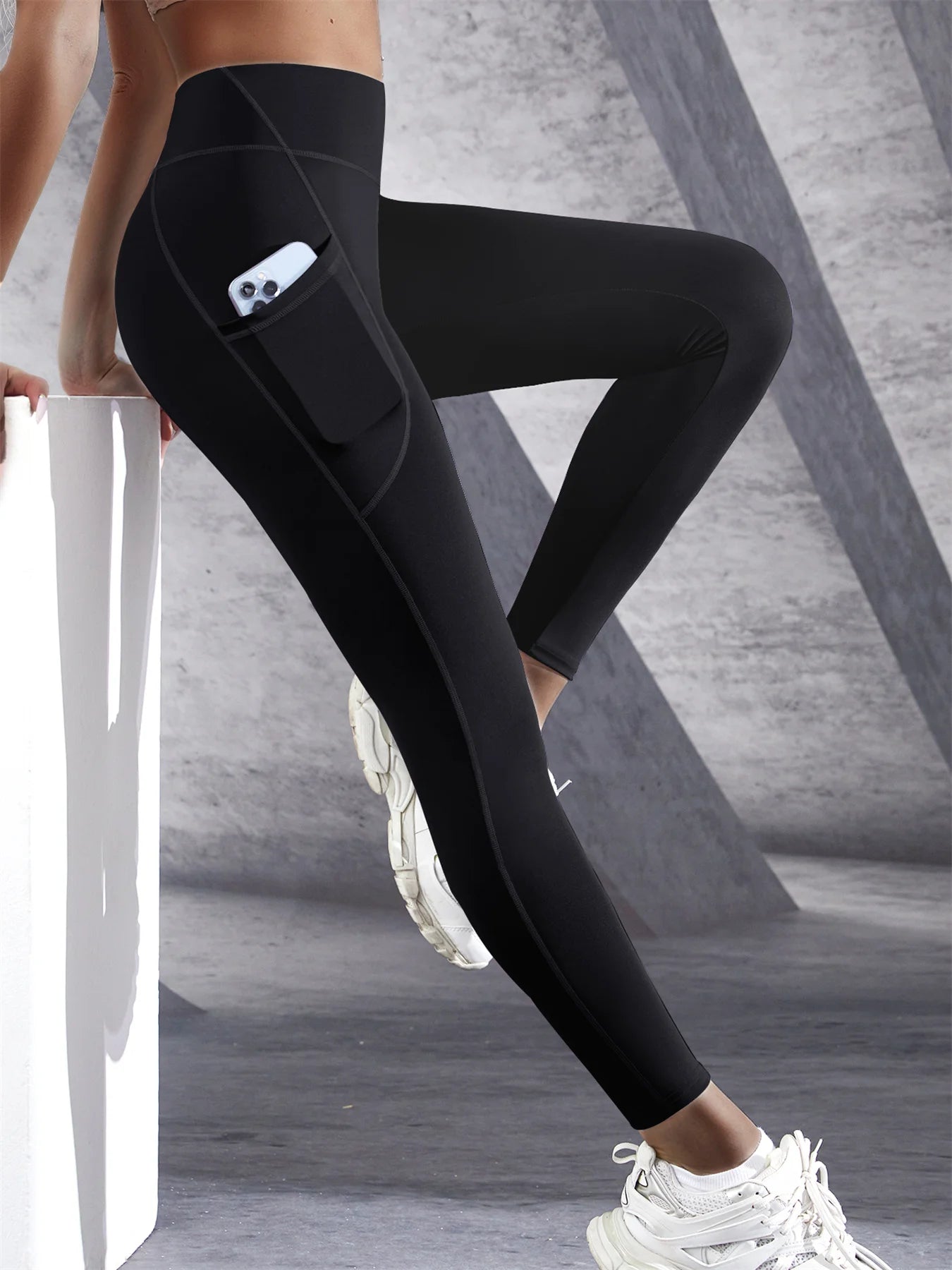 High Waist Women’s Leggings with Pockets