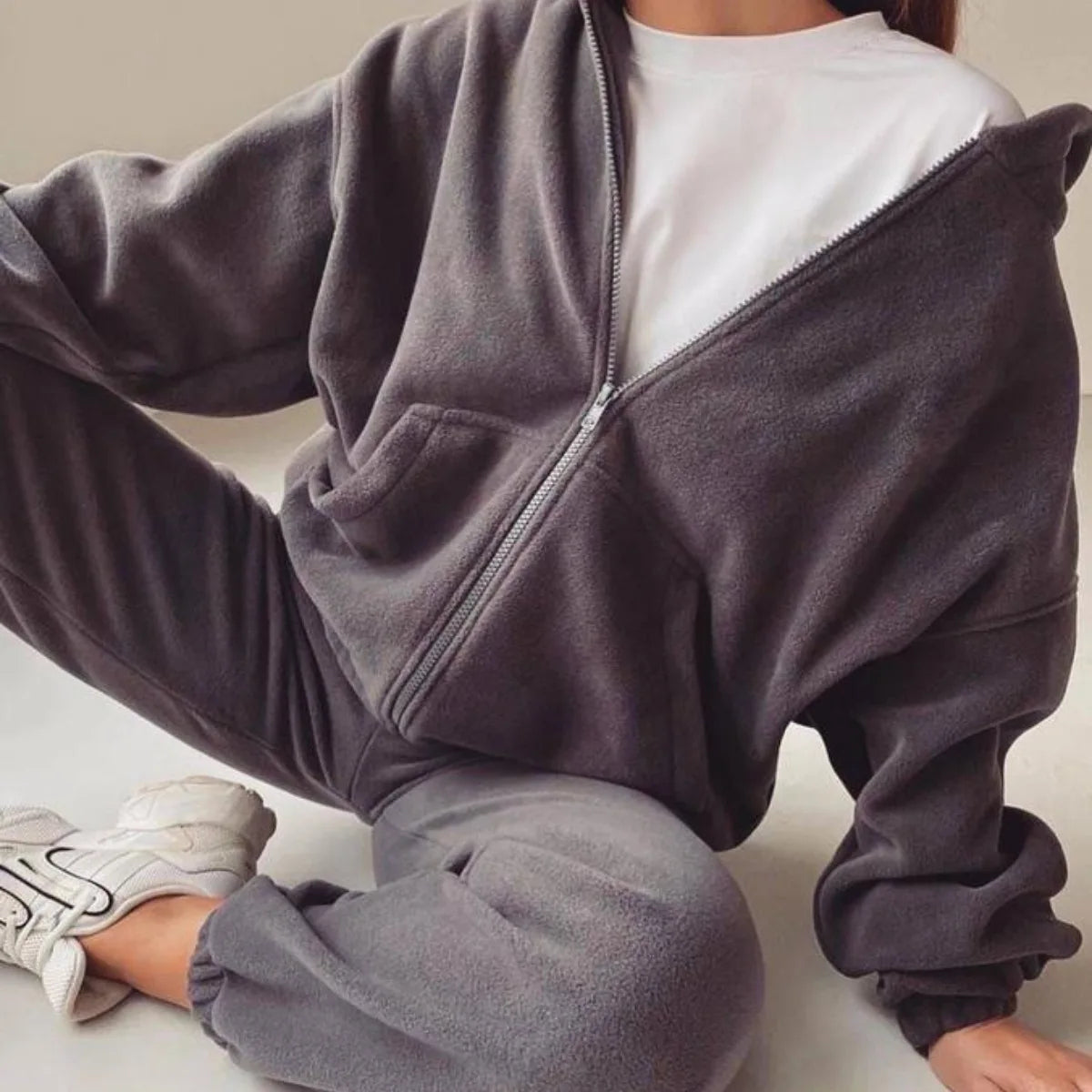 Women’s 2-Piece Loose Fit Sweater & Pants Set